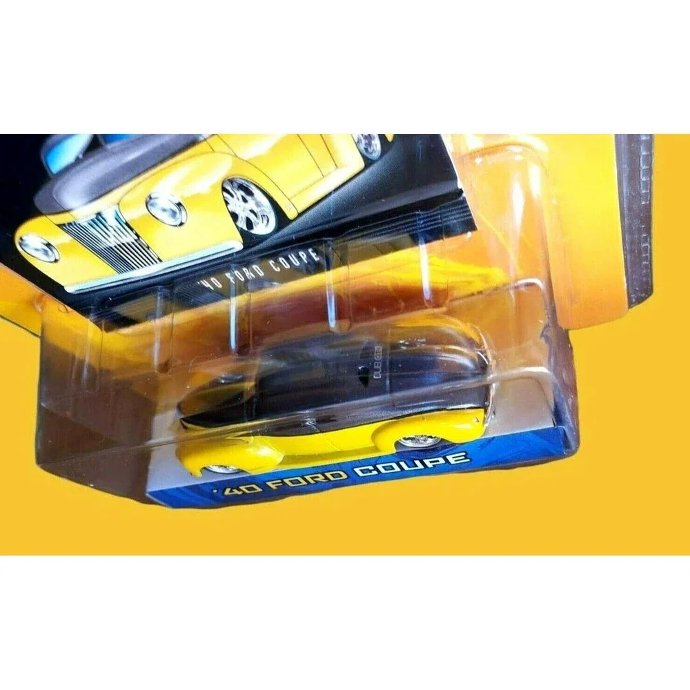 2004 JADA TOYS '40 FORD COUPE DUB CITY Series Yellow & Gray Collector #080 1:64